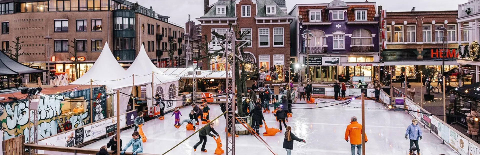 Kerst ijsbaan zandvoort 1680x633