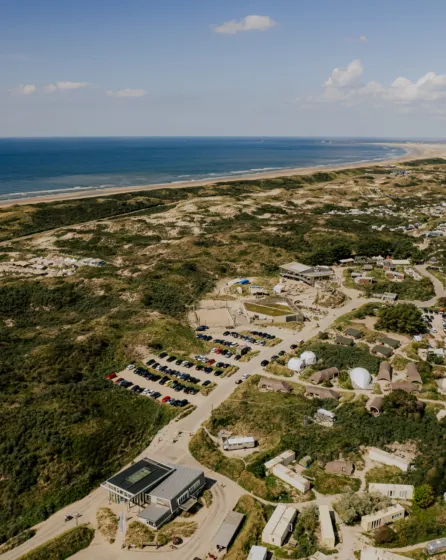 De Lakens dichtbij het strand